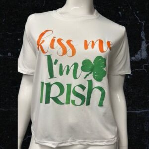 White Kiss Me I’m Irish T Shirt Size 2XL ( Uk 20 )